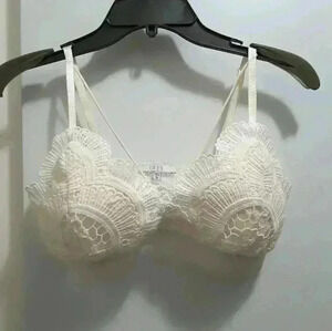 Iris bra let size small